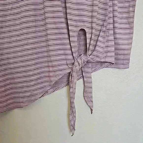 Lululemon Tie Your Practice Long Sleeve - Picture 2 of 5